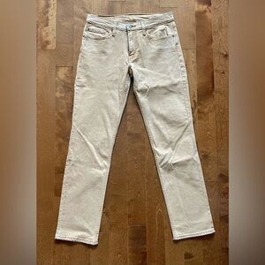 *SOLD* Levi’s 511 slim fit camel jeans size 32x32